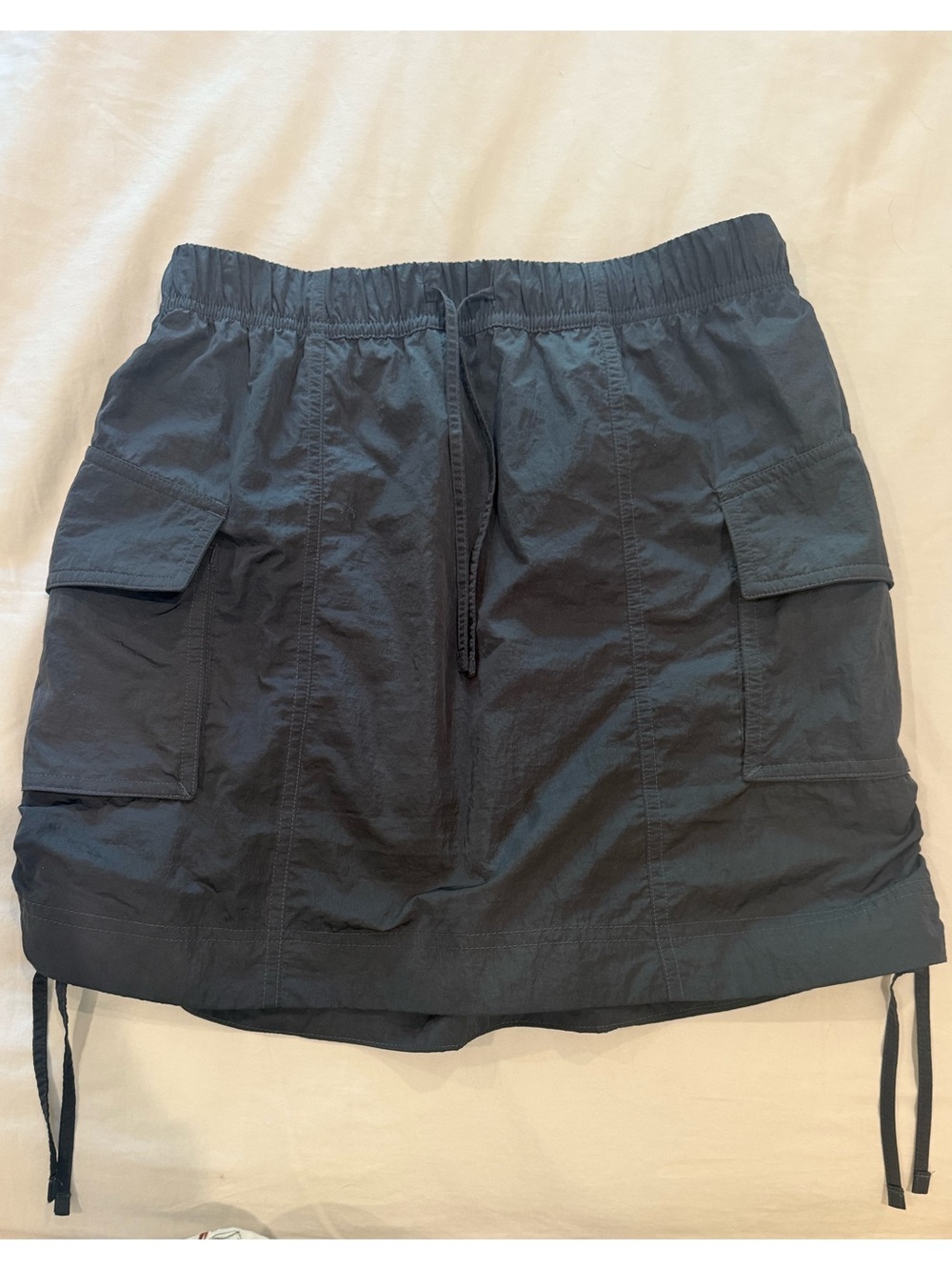 Lululemon Cargo Skirt XS Charcoal Navy Adjustable Ruched Hem Utility Pockets